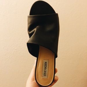 Steve Madden Black Mules